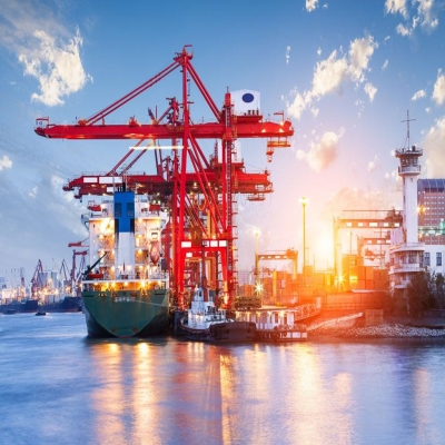 如何防止在碼頭的起重機生銹？